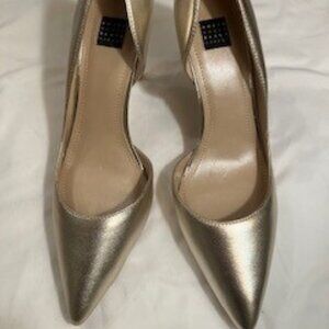 Whit House Black Market Ella Metallic Gold Heels 7.5